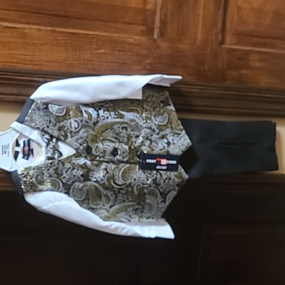(Ew)Phat farm Boys 4 pieces formal suit set